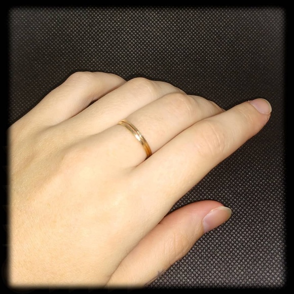 Thin Gold Filled Stacking Rings, Lightly Hammered - Picture 2 of 2